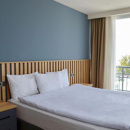 Loca Centre Suites Бодрум Экстерьер фото