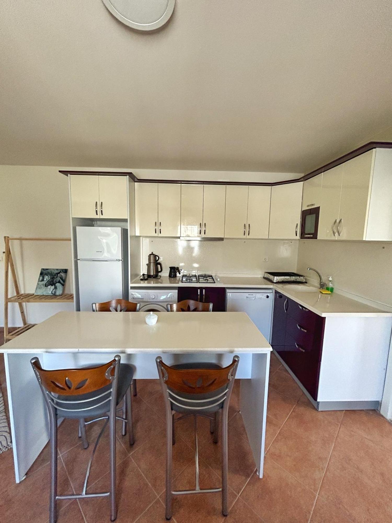 Loca Centre Suites Бодрум Экстерьер фото