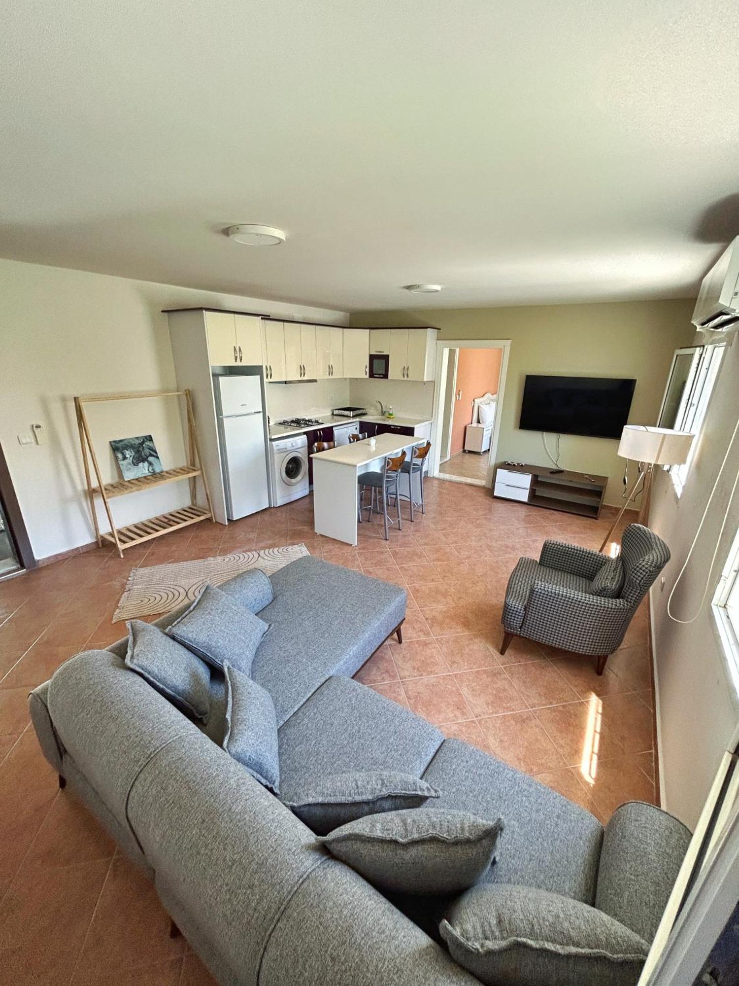 Loca Centre Suites Бодрум Экстерьер фото