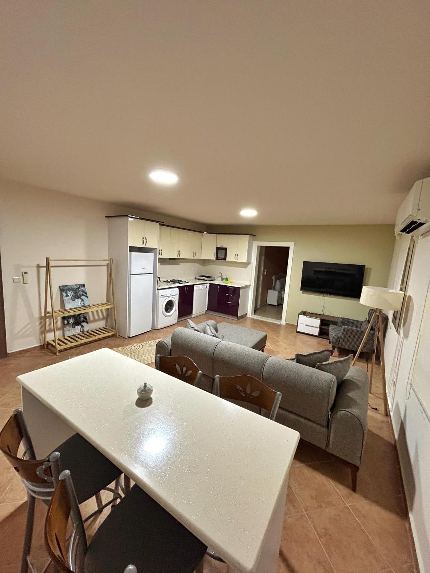 Loca Centre Suites Бодрум Экстерьер фото