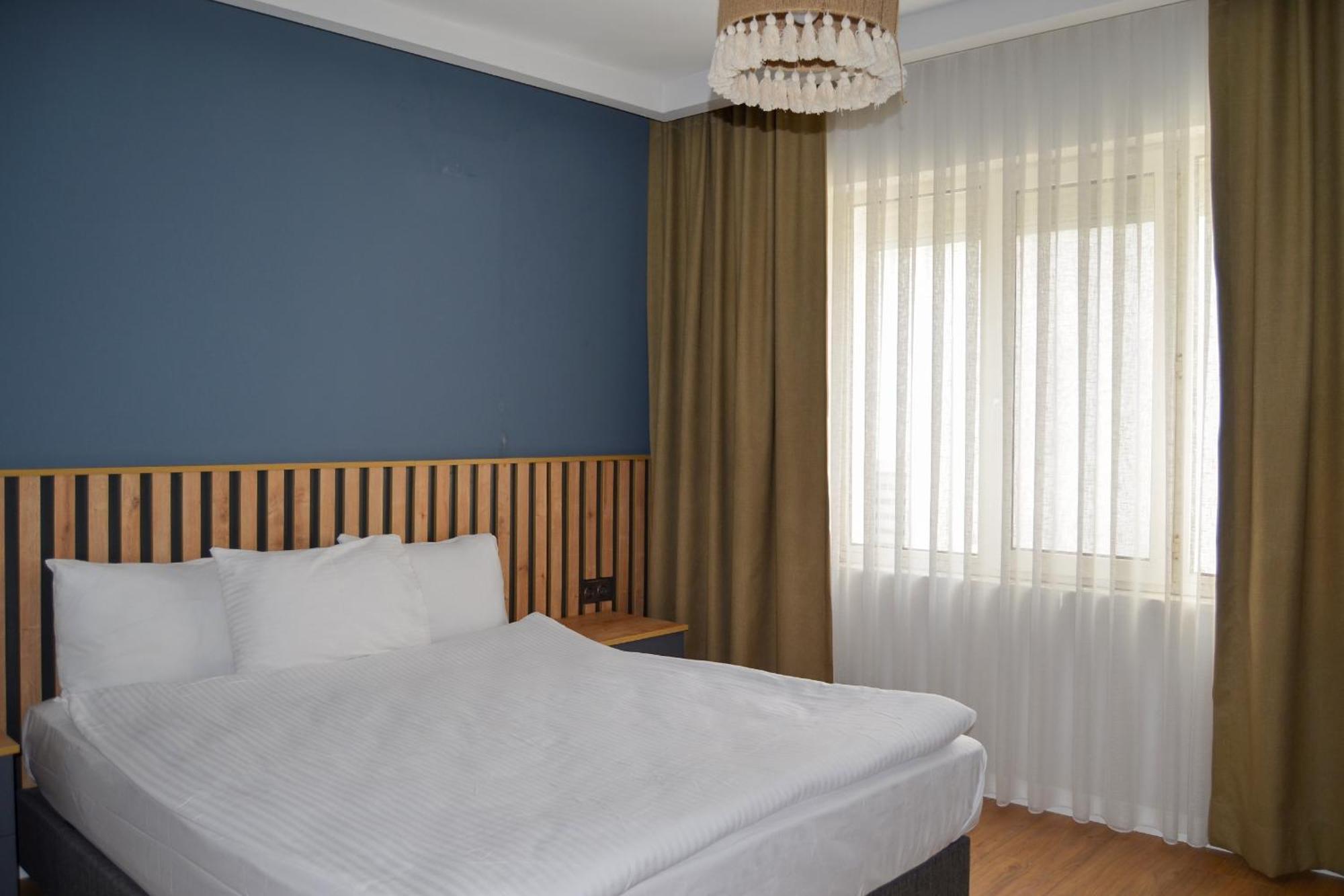 Loca Centre Suites Бодрум Экстерьер фото